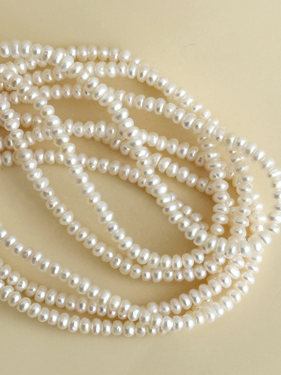 CLASSIC vintage IVORY 3 layered pearl necklace ( 담수진주) made in japan